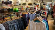 United states Apparel made a name for it self through clothing inside U.S. the organization, withn't made a revenue since 2009, submitted for personal bankruptcy Monday.