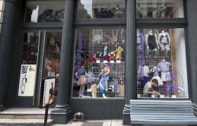 American Apparel Adelaide